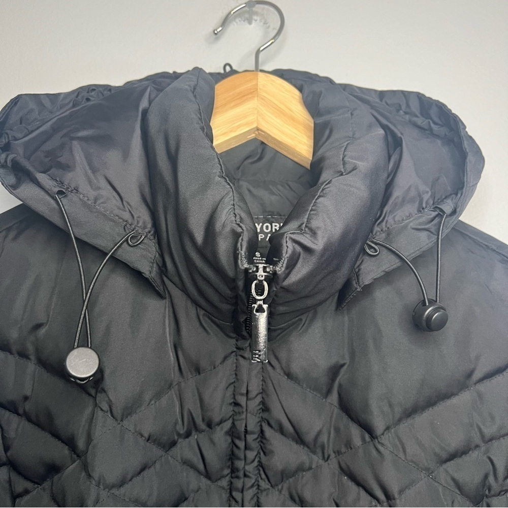NEW YORK & CO Puffer Down Jacket Hooded Black Winter Outdoor Sz S Parka - Picture 2 of 10
